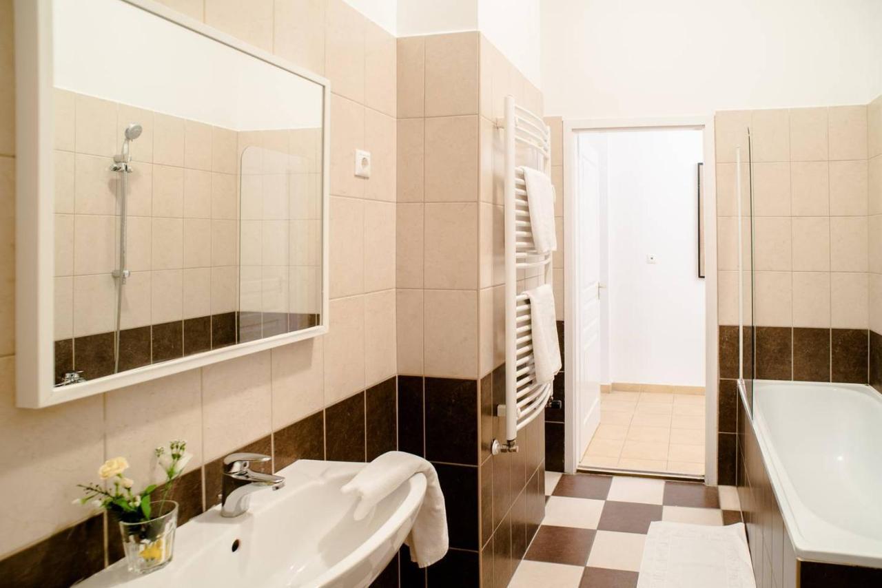 בודפשט Cosy & Central A/C Apartment מראה חיצוני תמונה